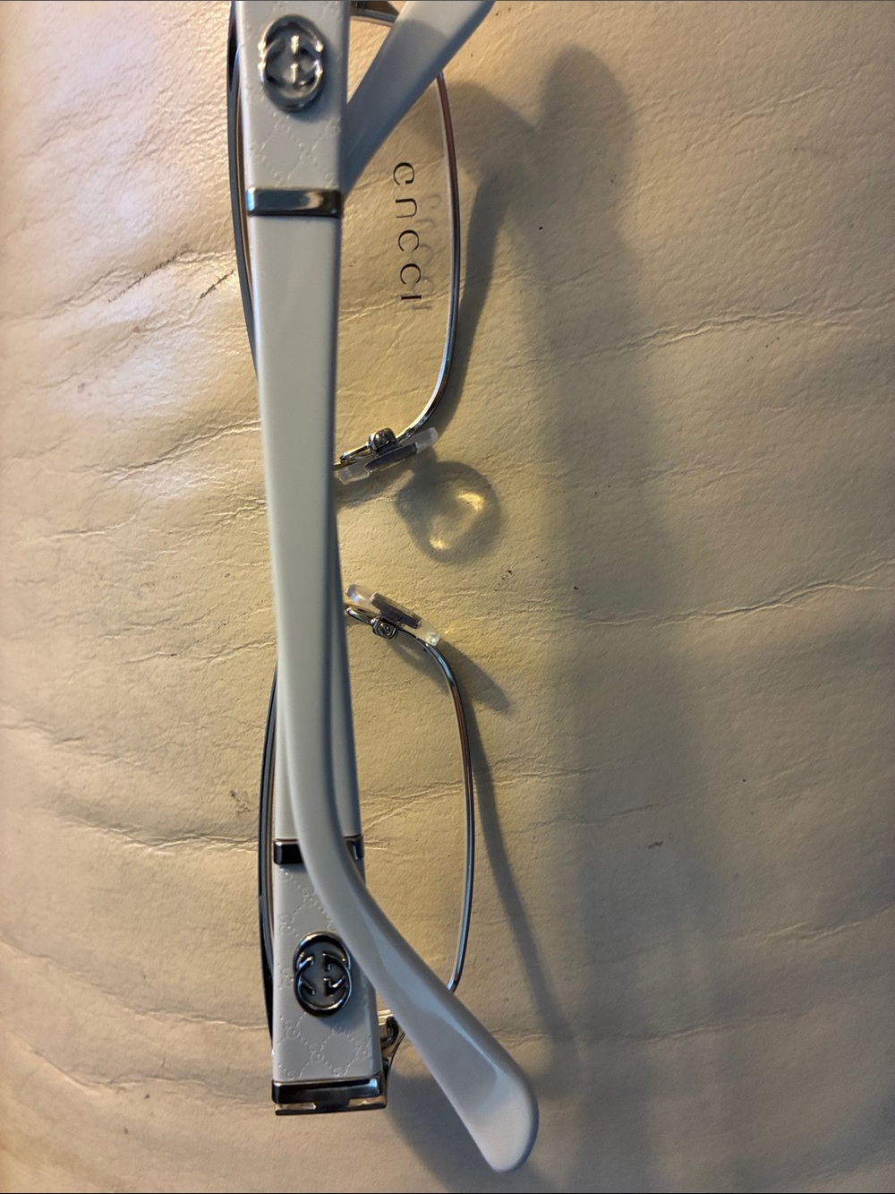 Gucci White Frame Glasses with Silver Metal Temples